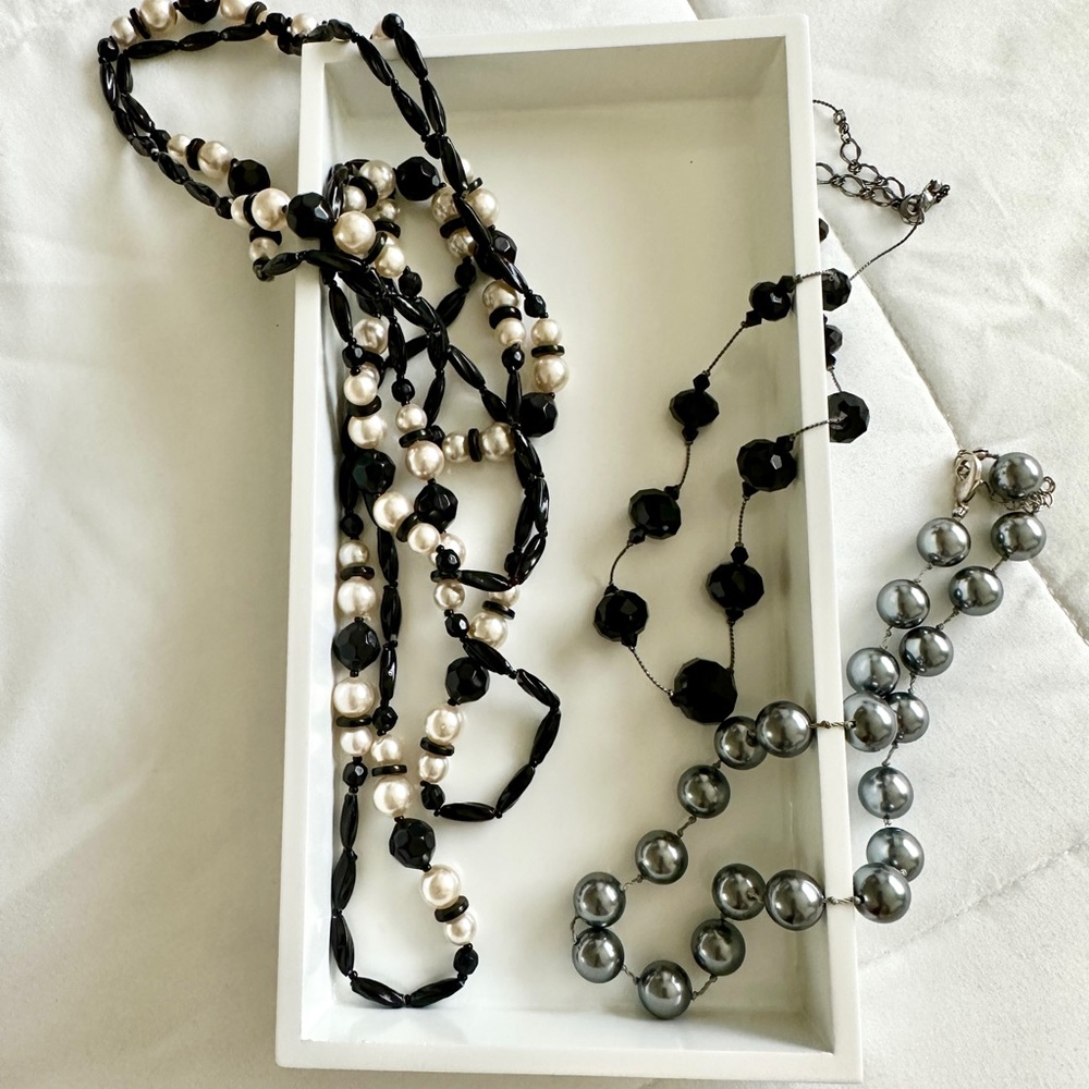 Bundle of 3 vtg 90s necklaces!